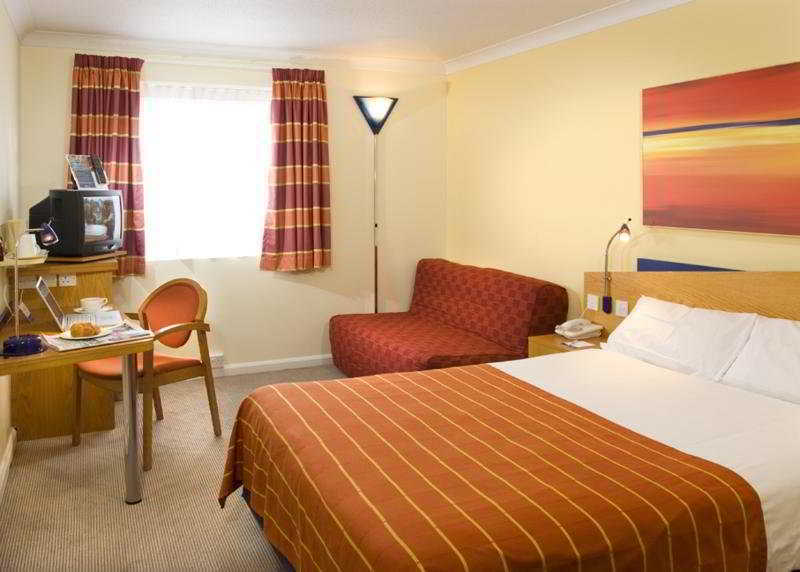 Holiday Inn Express Manchester - Salford Quays, An Ihg Hotel Екстер'єр фото